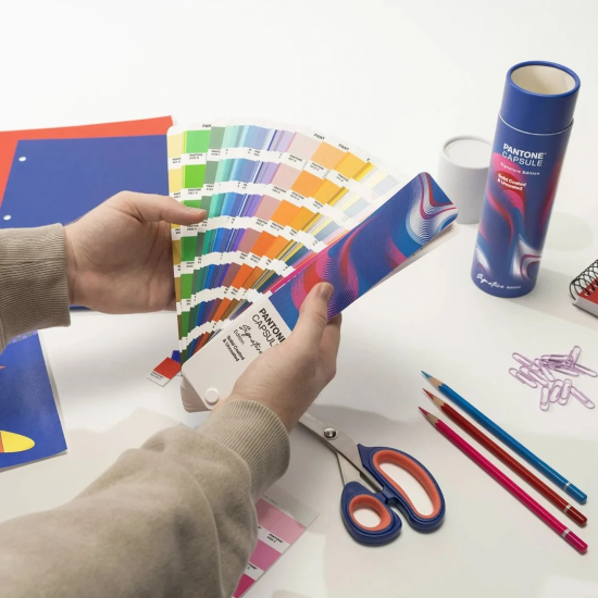 PANTONE CAPSULE SIGNATURE EDITION PANTONE CAPSULE SIGNATURE EDITION